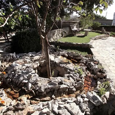 Tone Trogir