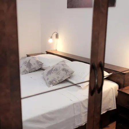 Tone Lejlighed Trogir